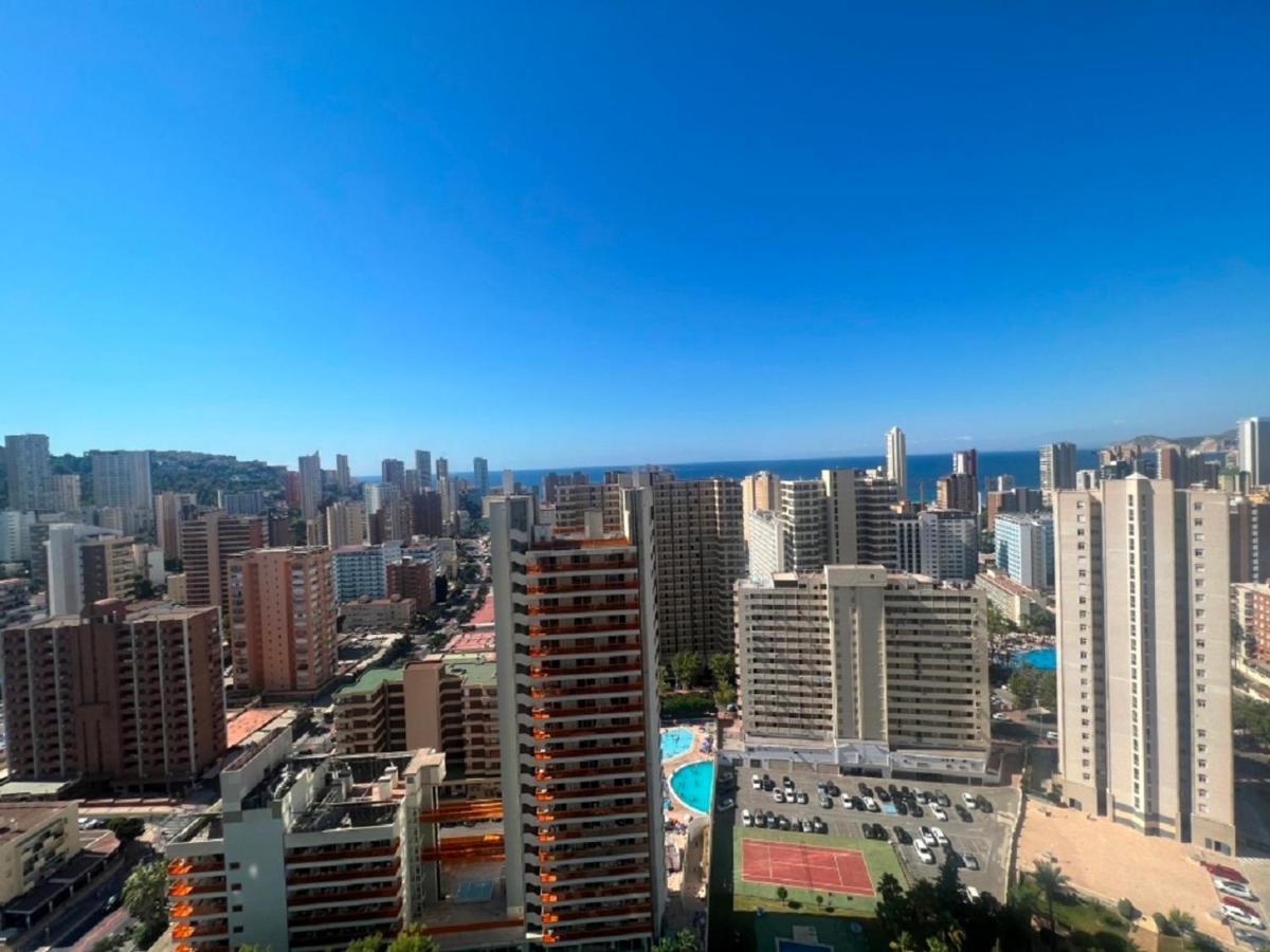 Gemelos 22-2-24 Benidorm Exteriér fotografie